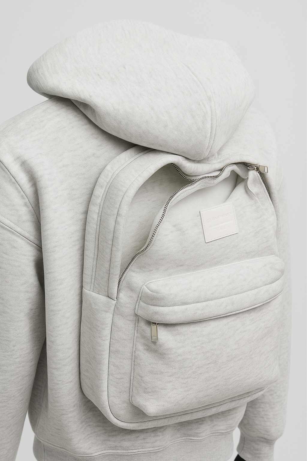 BLEAVO HOODIE