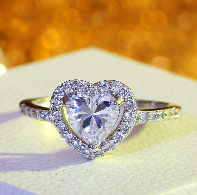 'Love-You-Forever Promise' Heart Ring