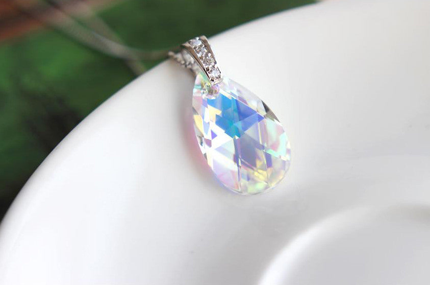Aurore Boreale April Birthstone Necklace