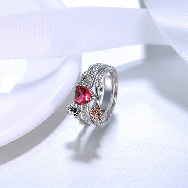 Luxurious Skull Ring