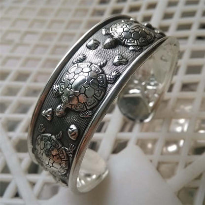 Vintage Silver Plated Adorable Turtle Bracelet