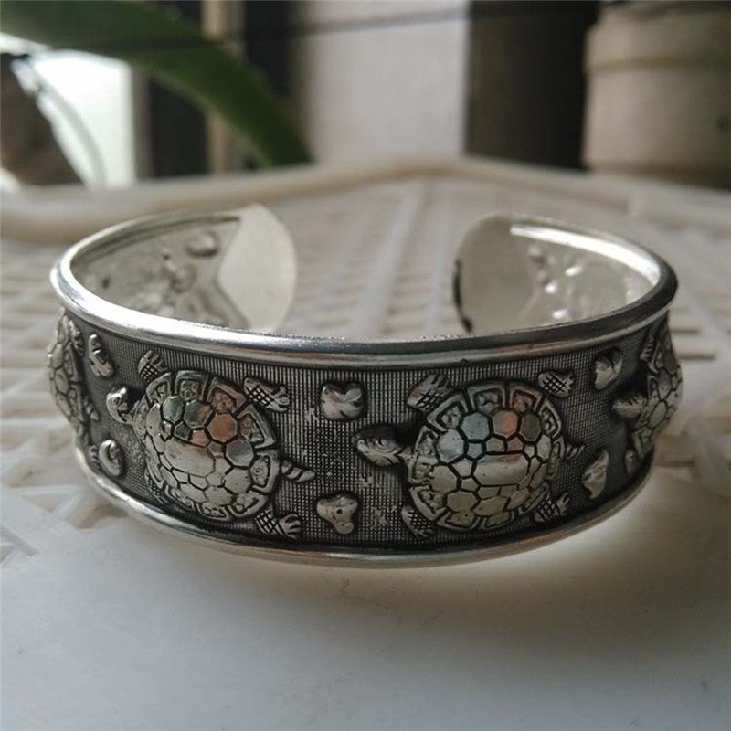 Vintage Silver Plated Adorable Turtle Bracelet