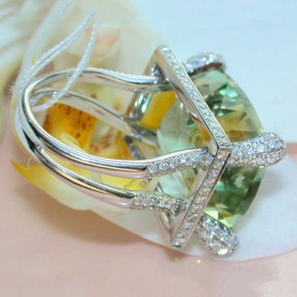Majestic August Ring