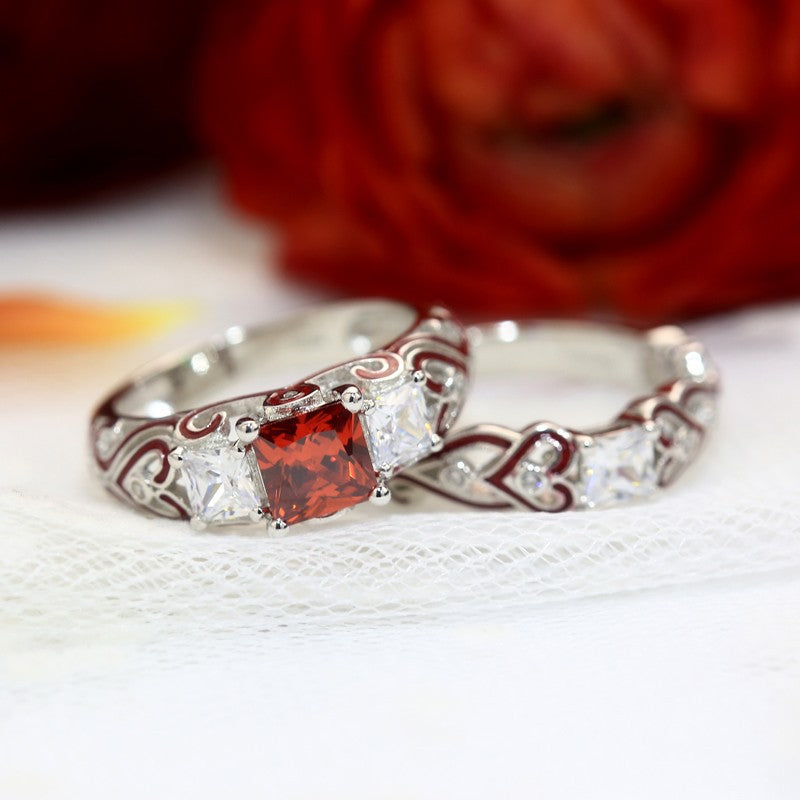 January Queen Ring