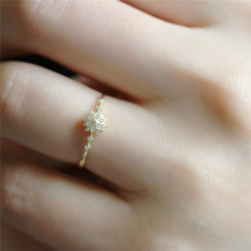 Little Snowflake Ring
