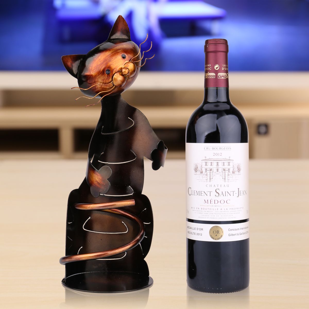 Iron Hugging Cat Wine Holder