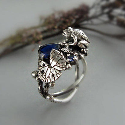 Frog in a Pond Ring
