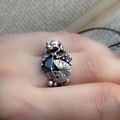 Frog in a Pond Ring