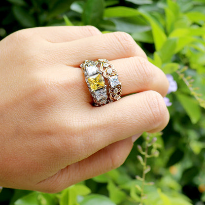 November Queen Ring