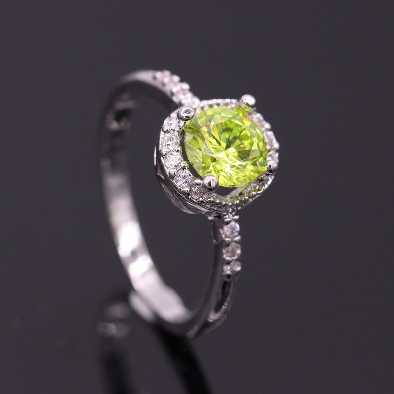 August Birthstone & Gold Ring