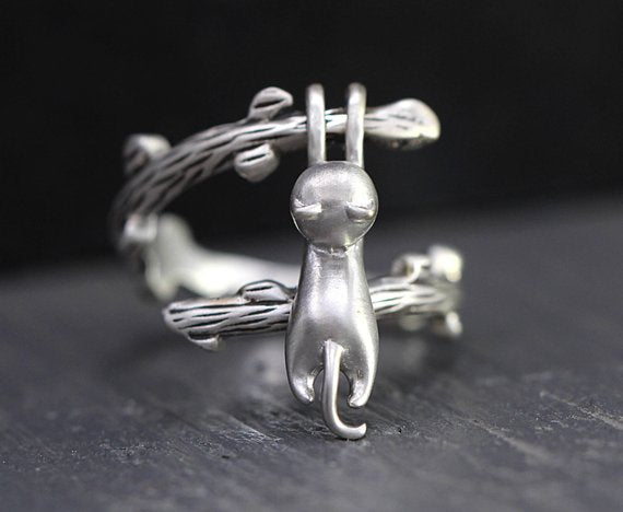 925 Sterling Silver Hanging Cat Ring